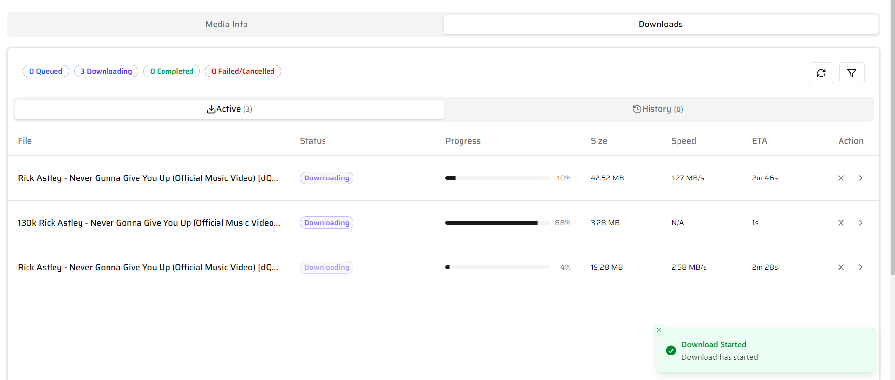 Monitoring active downloads in the Downloads tab